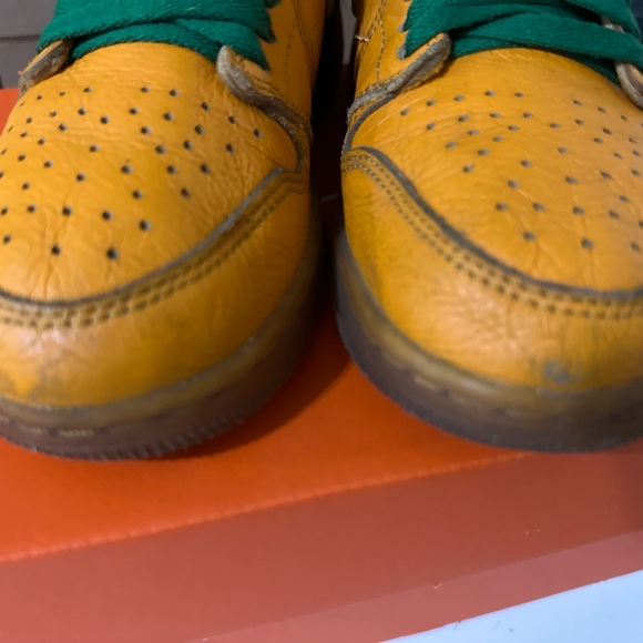 Jordan 1 Retro High
Gatorade Orange Peel (GS) - Picture 8 of 8